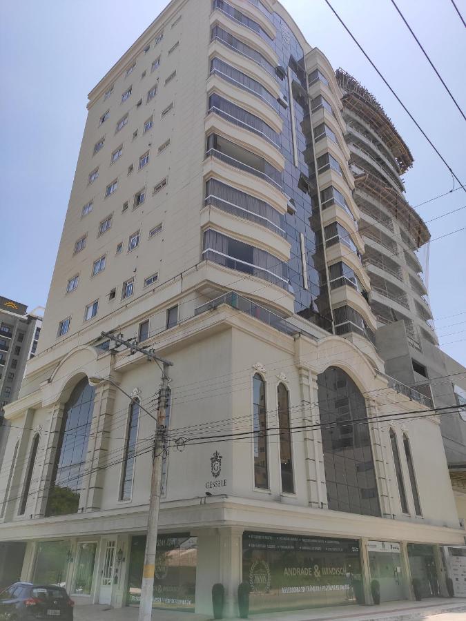איטפמה Apartamento Luxo Meia Praia מראה חיצוני תמונה